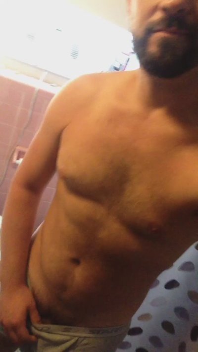 Watch SeednBreed's leaked NSFW video on TwXstars