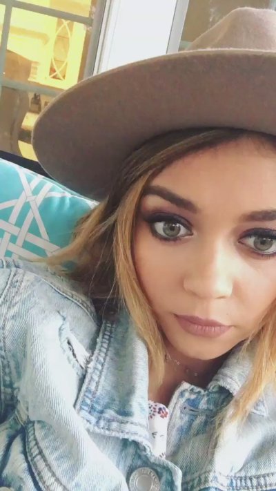 Watch Sarah Hyland's leaked NSFW video on TwXstars