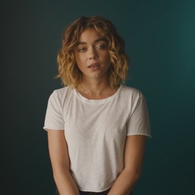 Watch Sarah Hyland's leaked NSFW video on TwXstars