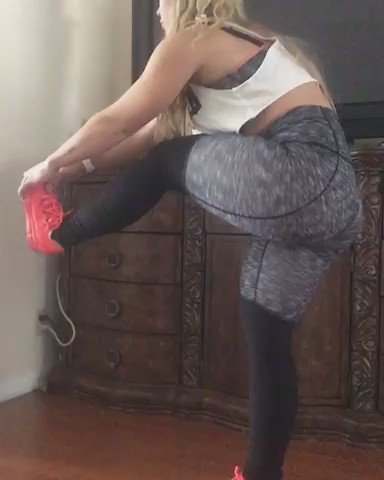 Watch Austin Taylor's leaked NSFW video on TwXstars