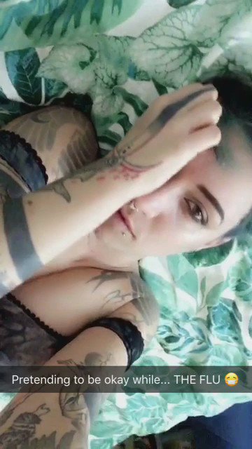 Watch Uʀsɪɴᴀᴇ VᴇsᴘᴇʀᴀL ʕ'ᴥ'ʔ's leaked NSFW video on TwXstars