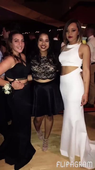 Watch Mamí's leaked NSFW video on TwXstars