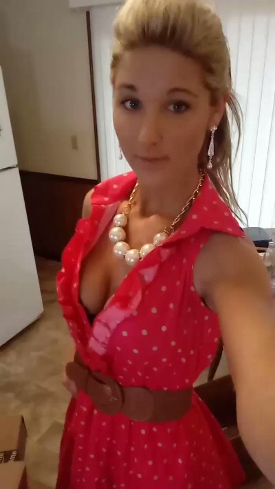 Watch Honey🎉's leaked NSFW video on TwXstars