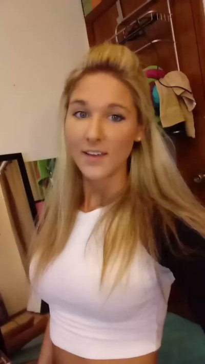 Watch Honey🎉's leaked NSFW video on TwXstars