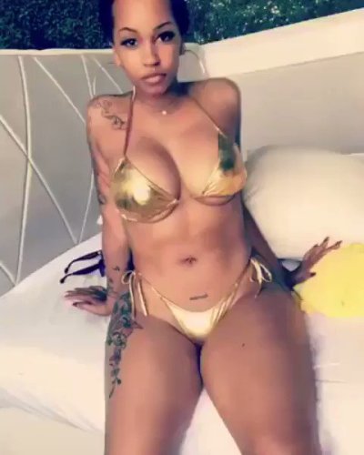 Watch PHFAME's leaked NSFW video on TwXstars