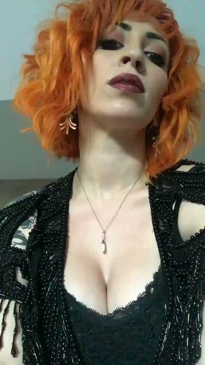 Watch VividVivka 💜's leaked NSFW video on TwXstars