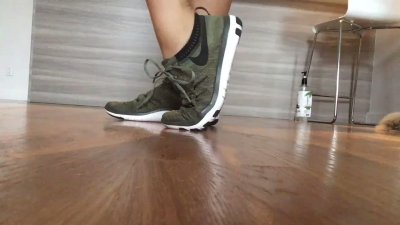 Watch Asa Akira's leaked NSFW video on TwXstars