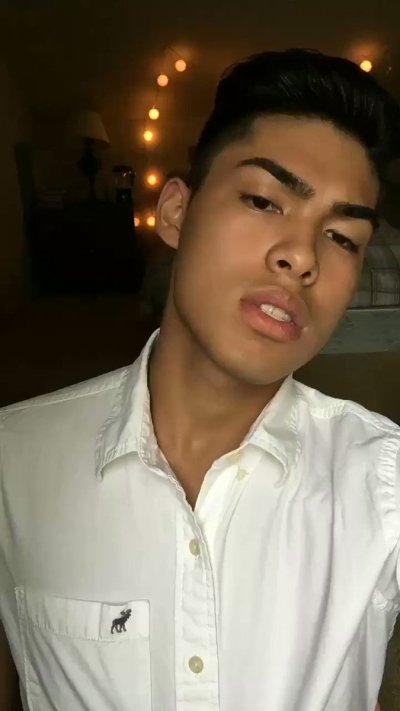 Watch Jek's leaked NSFW video on TwXstars