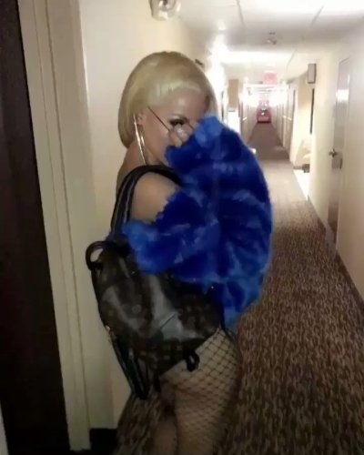 Watch Luna Star's leaked NSFW video on TwXstars