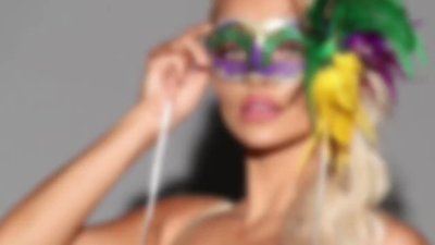 Watch Lindsey Pelas's leaked NSFW video on TwXstars