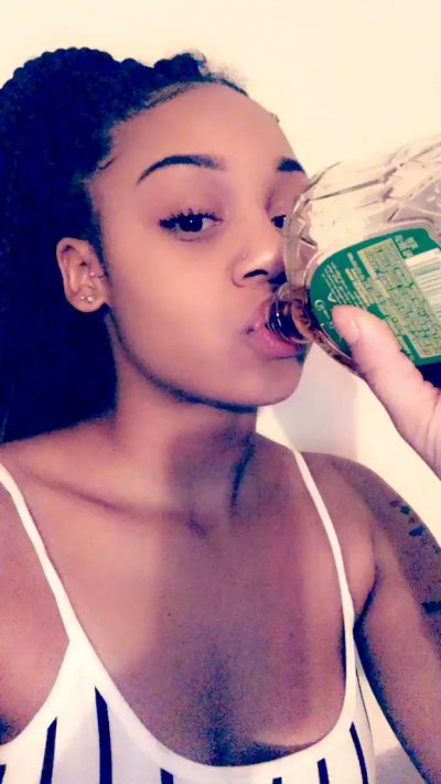 Watch Princess Tay 👑🌸's leaked NSFW video on TwXstars