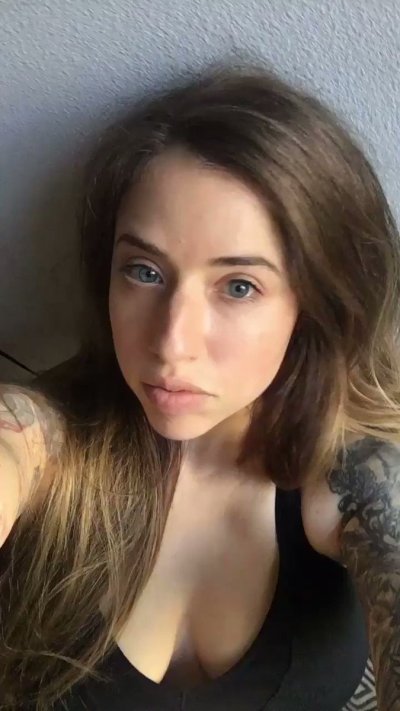 Watch sashsuicide's leaked NSFW video on TwXstars