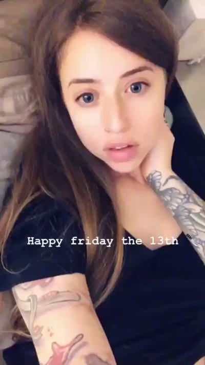 Watch sashsuicide's leaked NSFW video on TwXstars