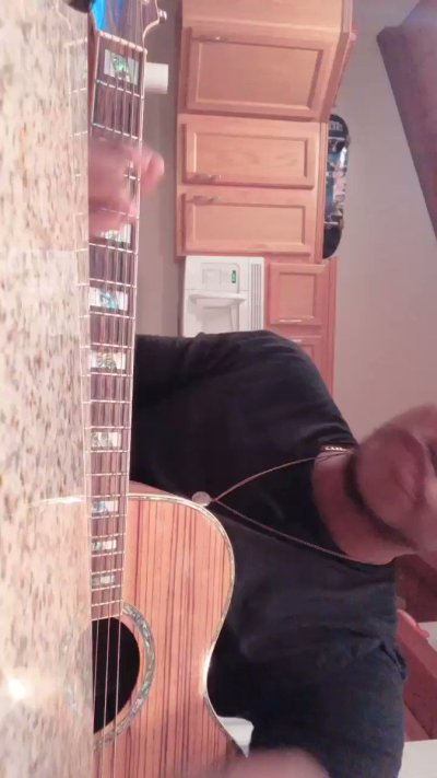 Watch Leon Thomas's leaked NSFW video on TwXstars