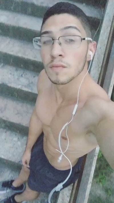 Watch STUART's leaked NSFW video on TwXstars