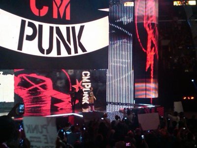 Watch Olivia O'Lovely's leaked NSFW photo on TwXstars