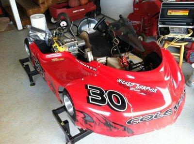 Watch Brett Moffitt's leaked NSFW photo on TwXstars