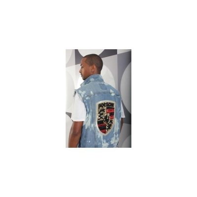 Watch Dee's leaked NSFW photo on TwXstars