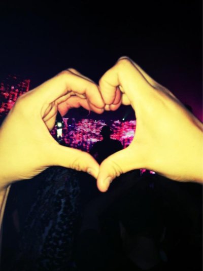 Watch RiRiNavy's leaked NSFW photo on TwXstars