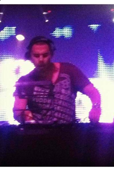 Watch RiRiNavy's leaked NSFW photo on TwXstars