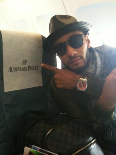 Watch SWIZZ BEATZ's leaked NSFW photo on TwXstars