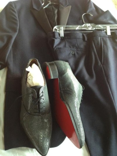 Watch SWIZZ BEATZ's leaked NSFW photo on TwXstars