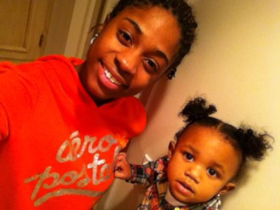 Watch FirstLady's leaked NSFW photo on TwXstars