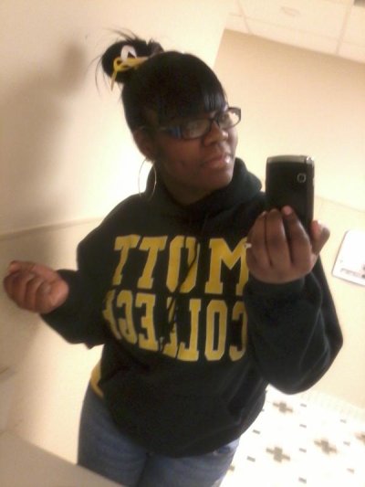 Watch CrudWoman's leaked NSFW photo on TwXstars