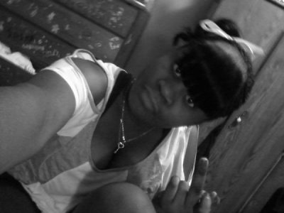 Watch CrudWoman's leaked NSFW photo on TwXstars