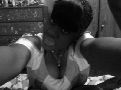 Watch CrudWoman's leaked NSFW photo on TwXstars