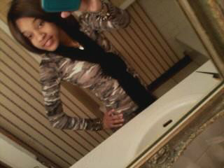 Watch D✨'s leaked NSFW photo on TwXstars