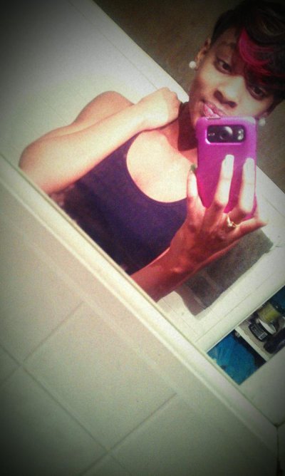 Watch Niya's leaked NSFW photo on TwXstars