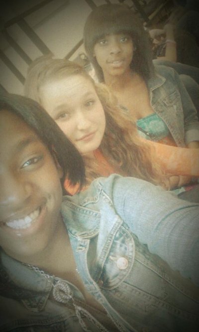 Watch Niya's leaked NSFW photo on TwXstars