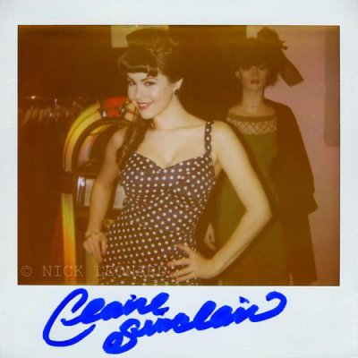 Watch Claire Sinclair's leaked NSFW photo on TwXstars