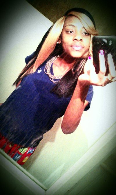 Watch Niya's leaked NSFW photo on TwXstars