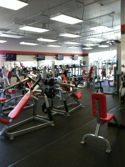 Watch Brett Moffitt's leaked NSFW photo on TwXstars