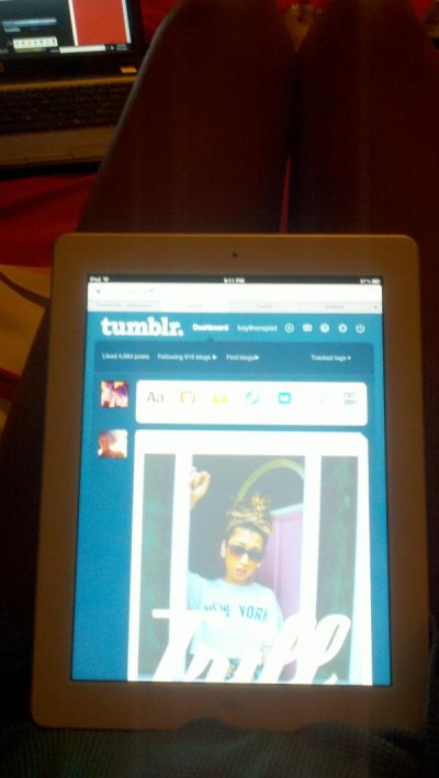 Watch kay 🐻 bear's leaked NSFW photo on TwXstars