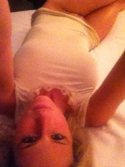 Watch Michelle Ferrari's leaked NSFW photo on TwXstars