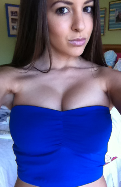 Watch Shelby Chesnes's leaked NSFW photo on TwXstars