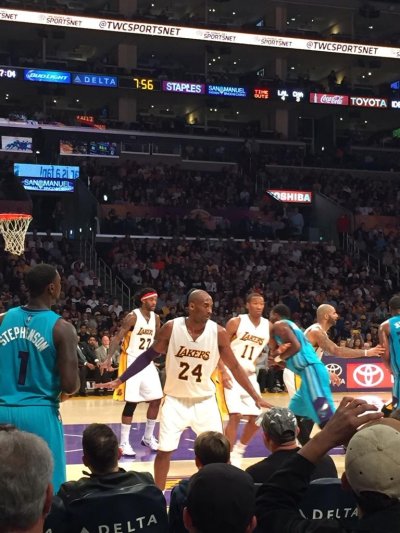 Watch Amberleigh West's leaked NSFW photo on TwXstars