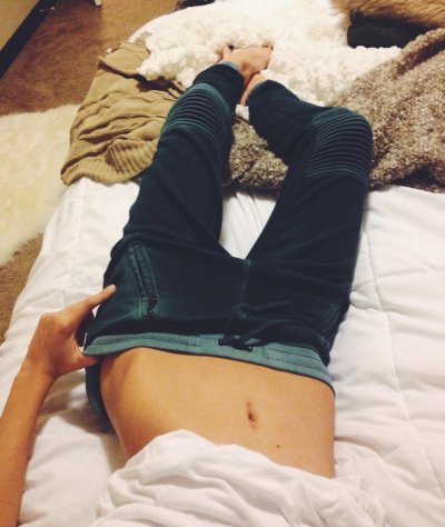 Watch Amberleigh West's leaked NSFW photo on TwXstars