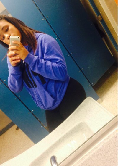 Watch ...'s leaked NSFW photo on TwXstars