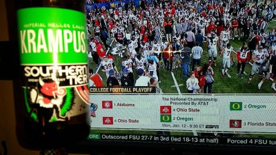 Watch Lee Cypress's leaked NSFW photo on TwXstars