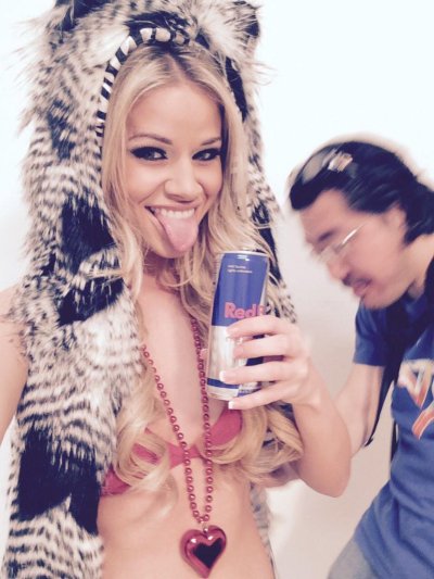 Watch The Cowdashians's leaked NSFW photo on TwXstars