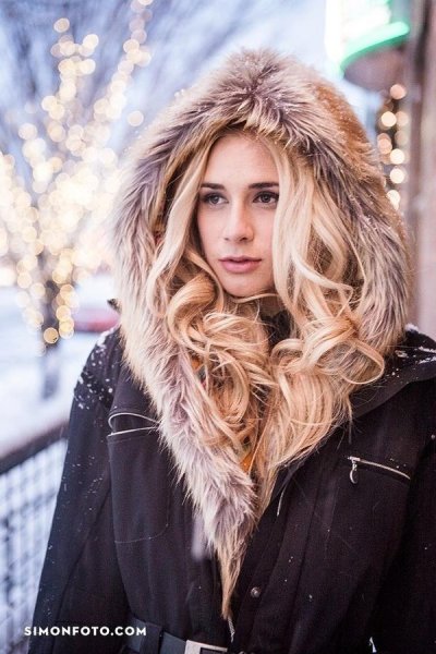 Watch NIYA Management's leaked NSFW photo on TwXstars