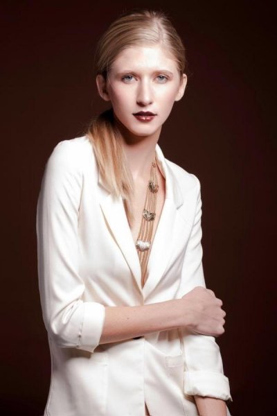 Watch NIYA Management's leaked NSFW photo on TwXstars