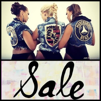 Watch Dee's leaked NSFW photo on TwXstars