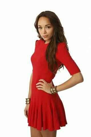 Watch Lezzy Lez's leaked NSFW photo on TwXstars