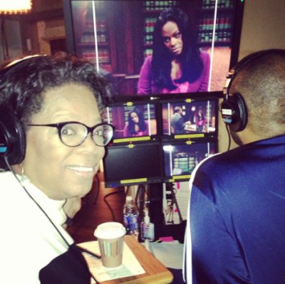 Watch Oprah Winfrey's leaked NSFW photo on TwXstars