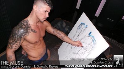 Watch Damien Crosse's leaked NSFW photo on TwXstars